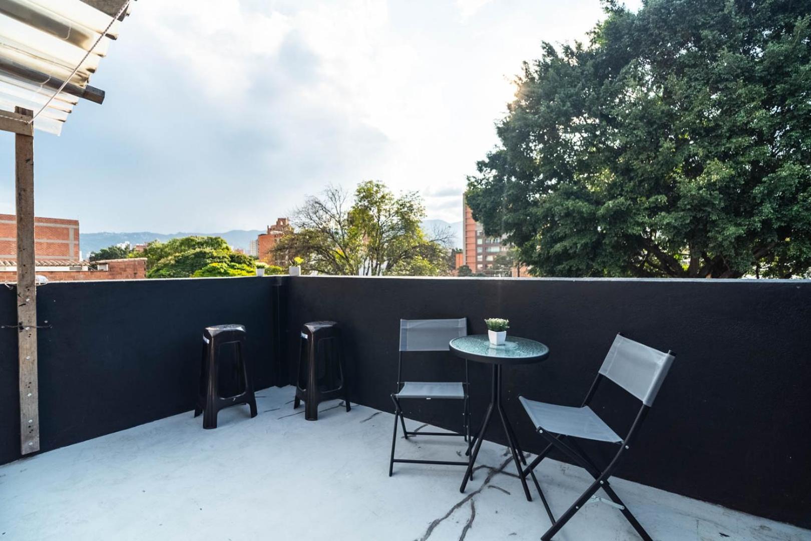 Edificio Santamarta Medellin Ξενοδοχείο Εξωτερικό φωτογραφία
